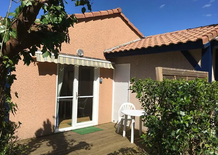 Prázdninový areál Mes Amours D'enfants - Les Villas Du Lac 3*