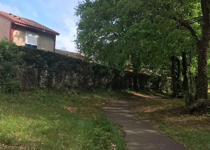 Prázdninový areál Mes Amours D'enfants - Les Villas Du Lac 3*